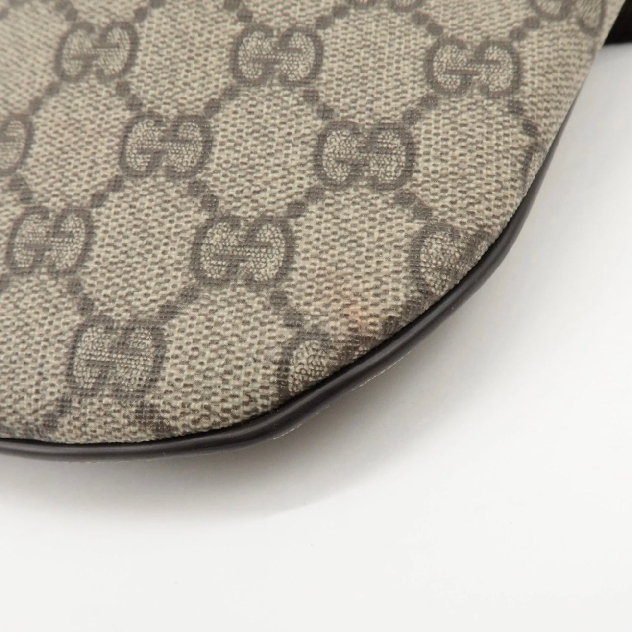 GUCCI GG Supreme Leather Crossbody/ Belt Bag- Beige Brown