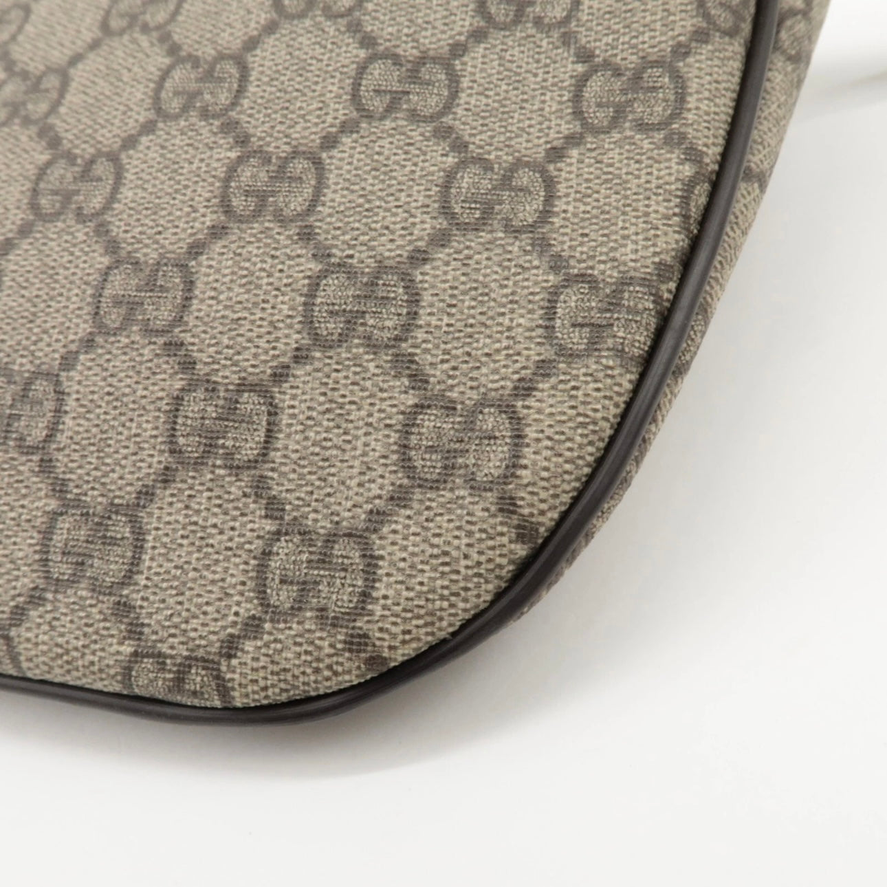 GUCCI GG Supreme Leather Crossbody/ Belt Bag- Beige Brown