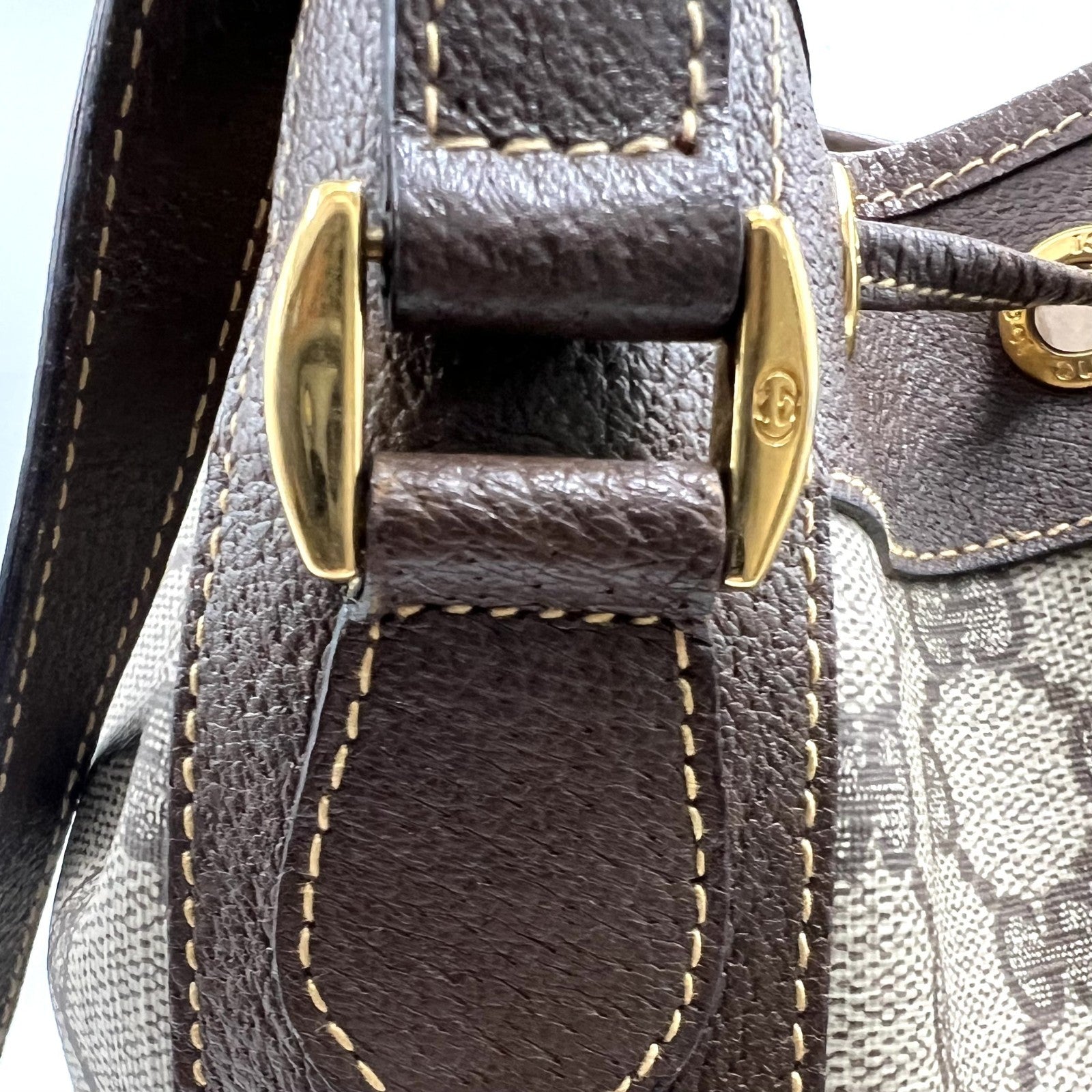 Gucci Vintage GG Sherry Line Shoulder Bag - Beige, Leather