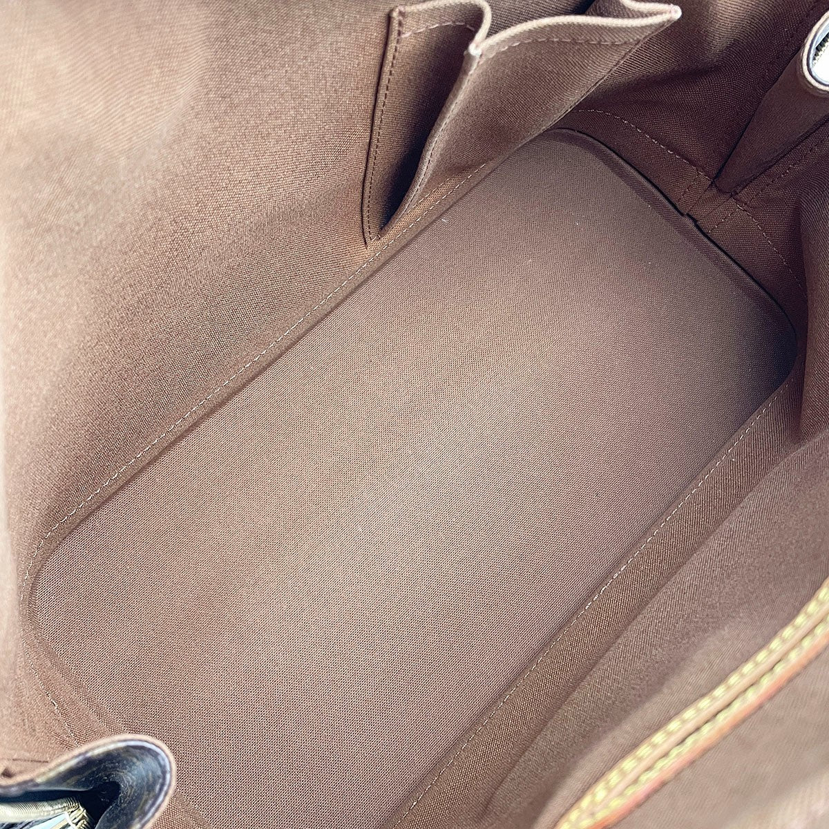 Louis Vuitton Alma Handbag - Brown, Coated Canvas- מגיע עם רצועה, מנעול ומפתח