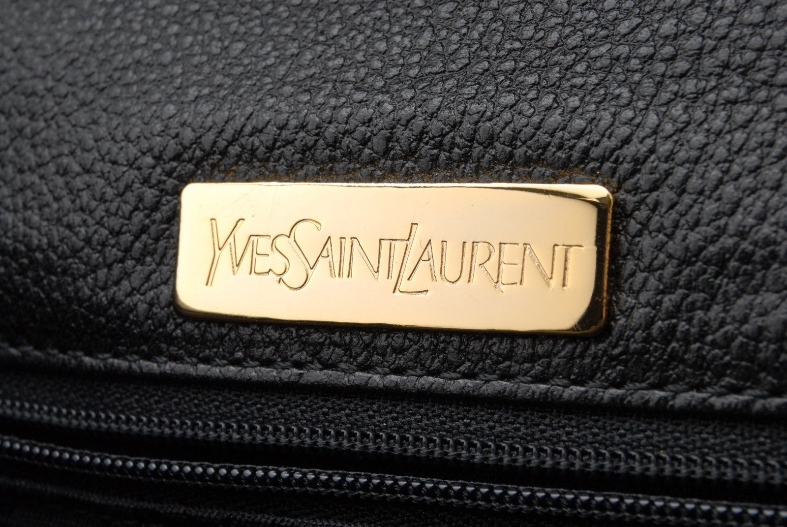 Yves Saint Laurent Envelope Clutch - Black, Leather