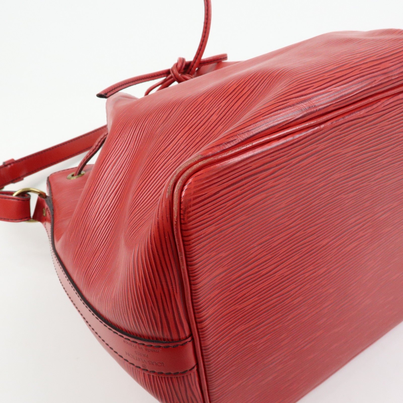Louis Vuitton Epi Petit Noe Shoulder Bag - Castilian Red, Epi Leather