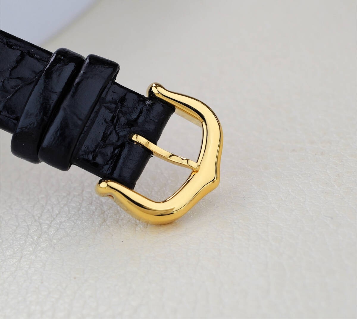 Cartier Vendome Wristwatch - Ivory, Leather