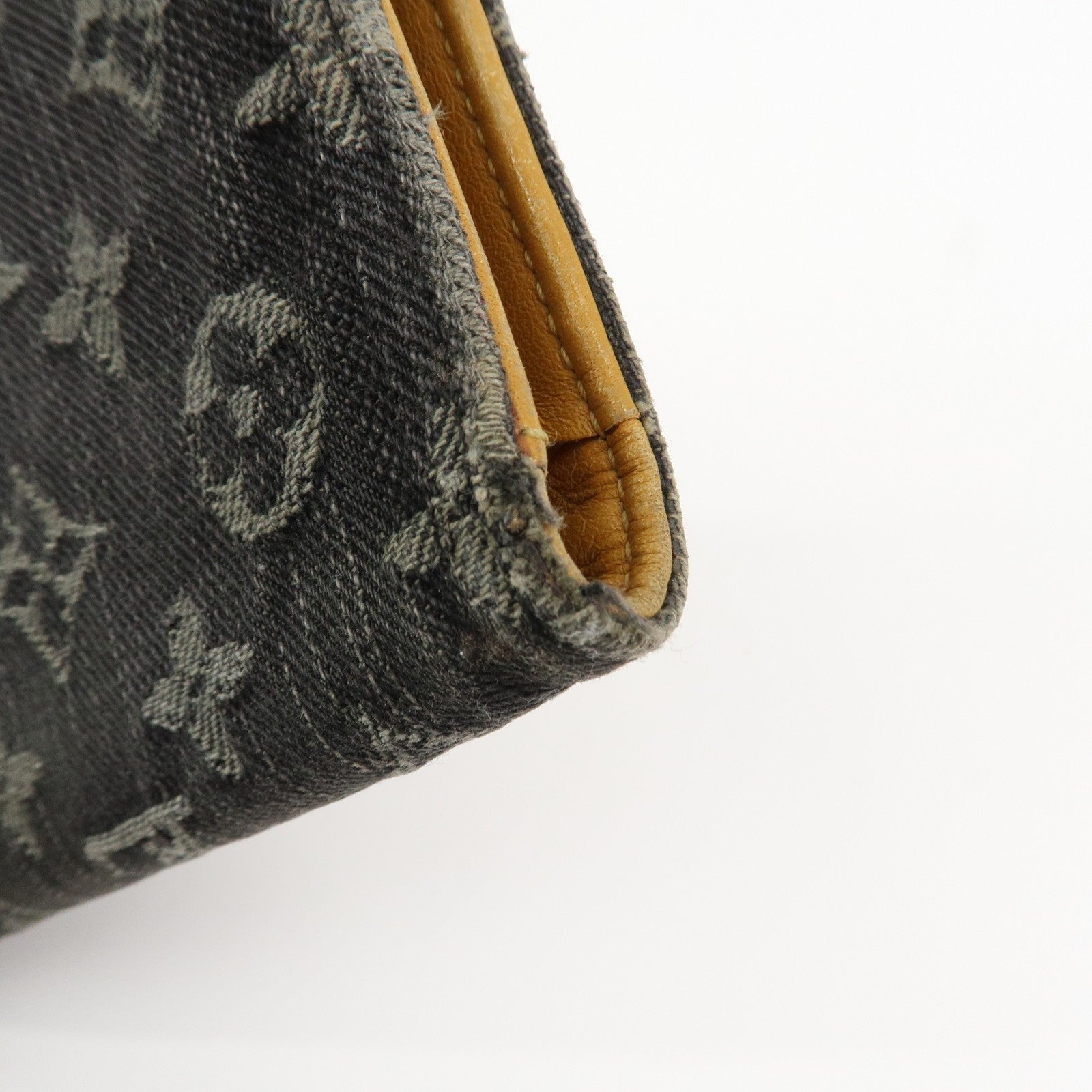 Louis Vuitton Portefeuille Amelia Wallet - Noir, Monogram Denim