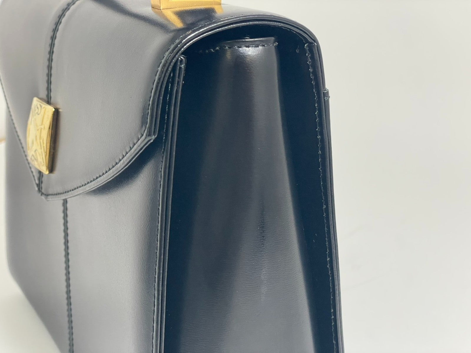 Saint Laurent Leather Handbag - Black, Leather