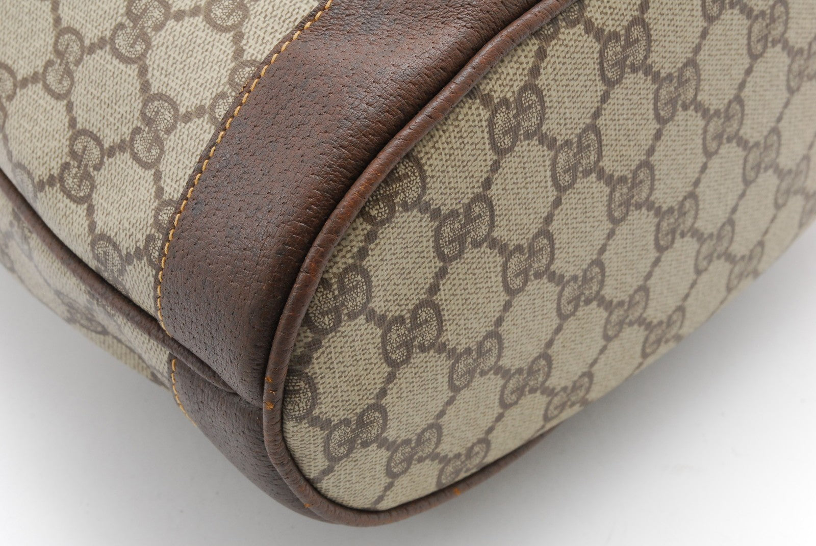 Gucci GG Bucket Bag Shoulder Bag - Beige Brown, Canvas Leather