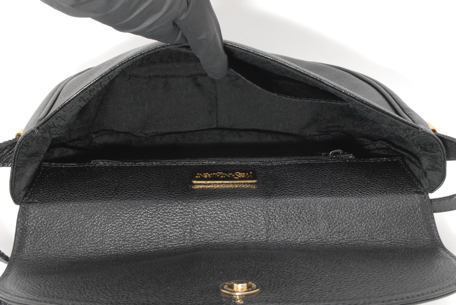 Saint Laurent Vintage Shoulder Bag - Black, Leather