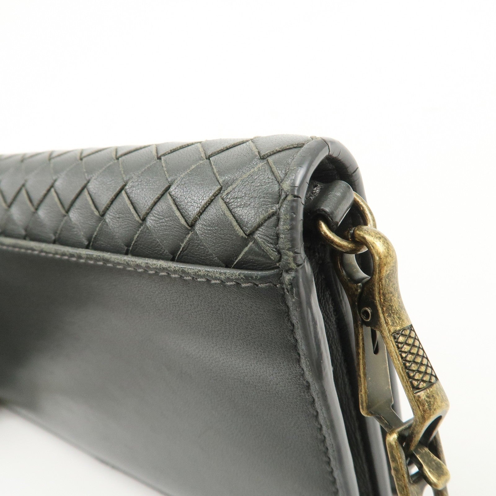 Bottega Veneta Intrecciato Leather Chain Long Wallet - Gray, Leather