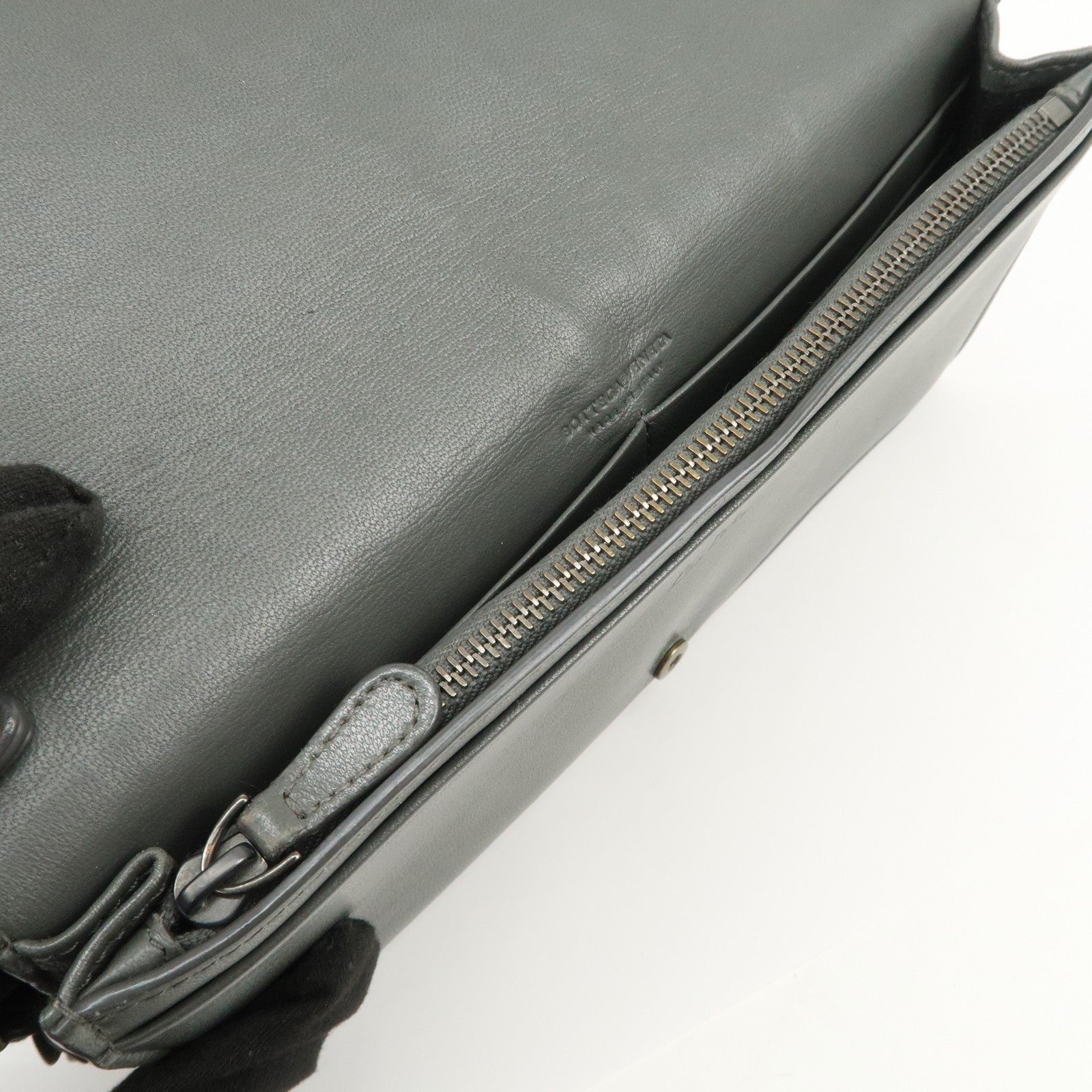 Bottega Veneta Intrecciato Leather Chain Long Wallet - Gray, Leather