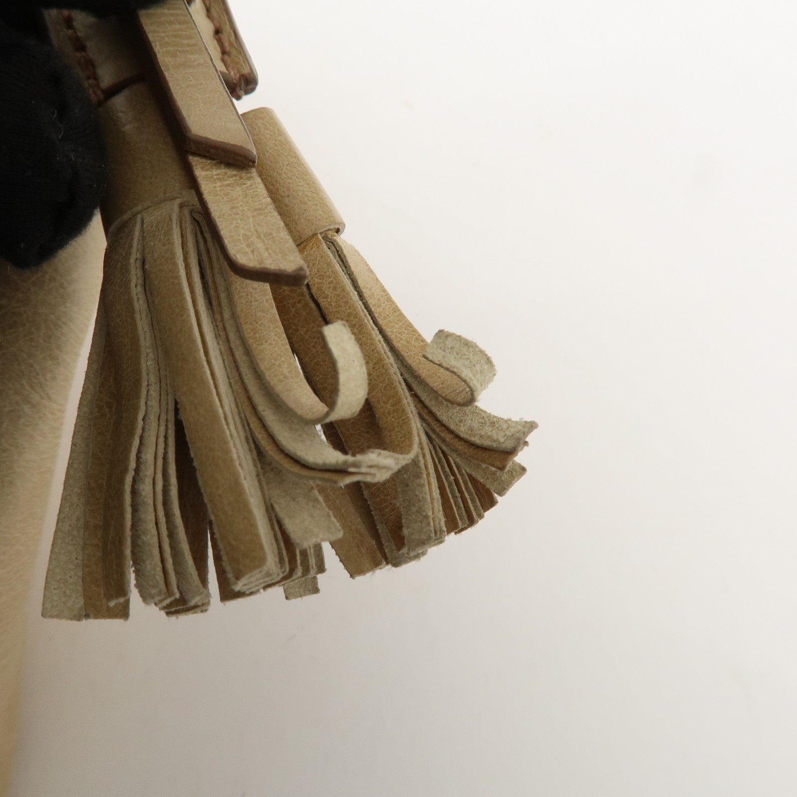 Prada Vitelloshine Handbag - Beige, Leather