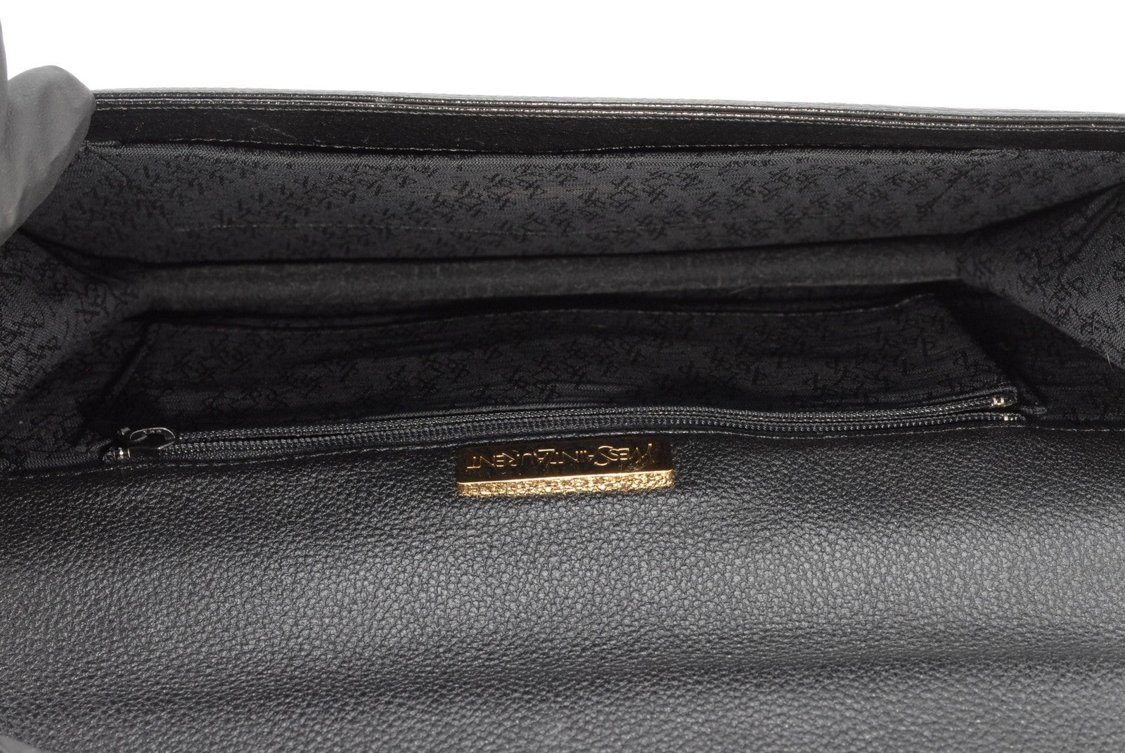 Yves Saint Laurent Envelope Clutch - Black, Leather