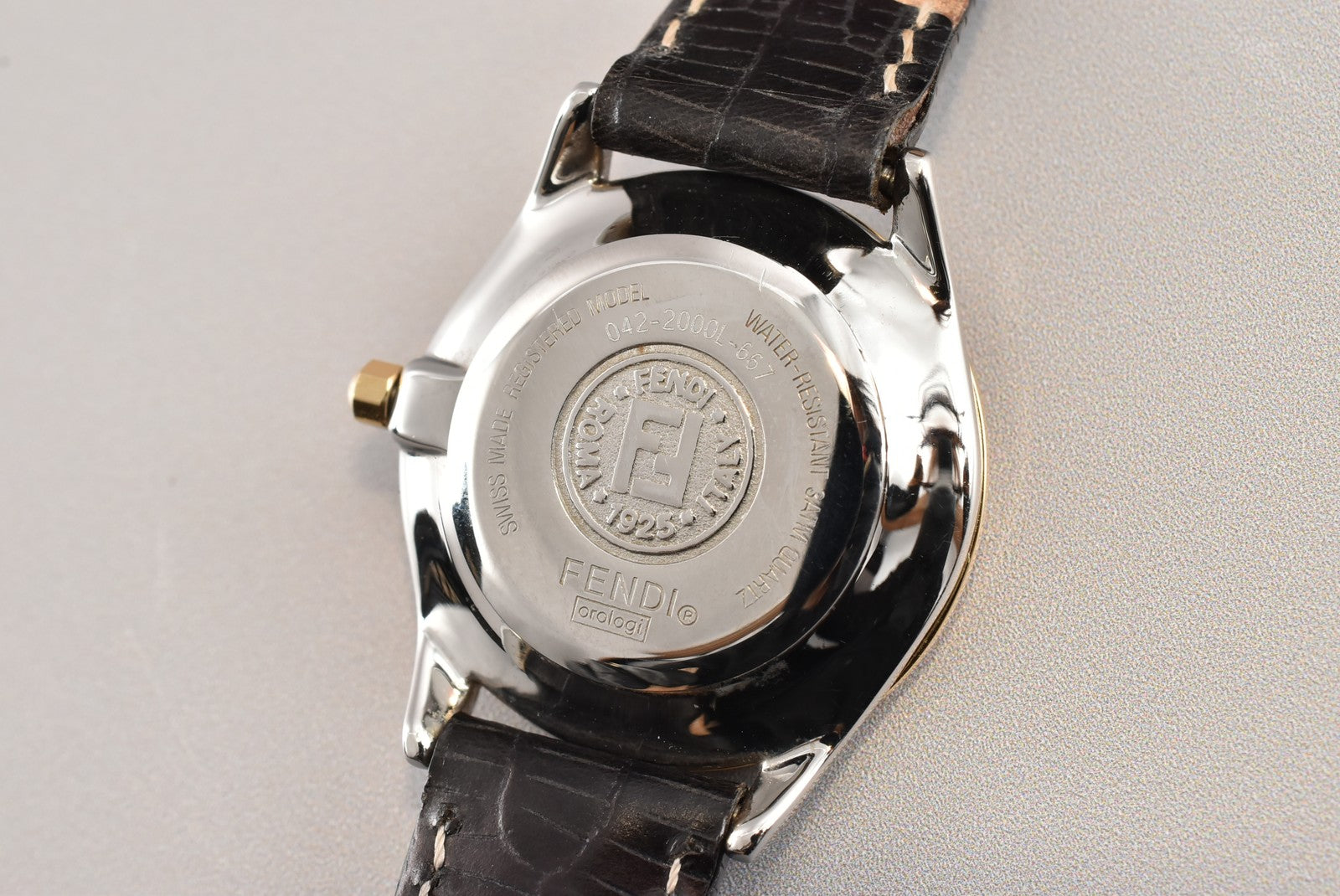 Fendi 2000L Wristwatch - White, Gold, Leather