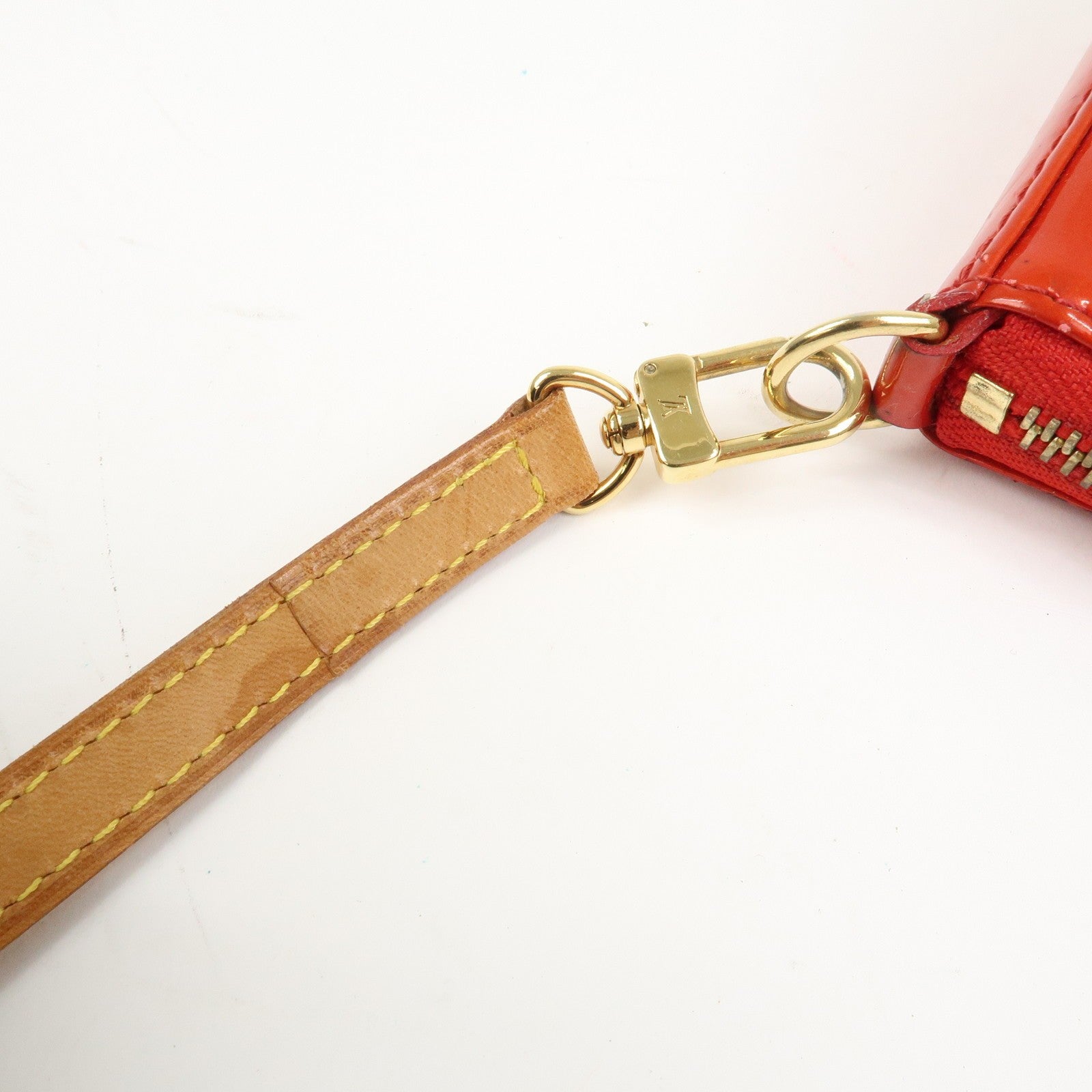 Louis Vuitton Monogram Vernis Mallory Square Shoulder Bag - Rouge, Vernis Leather