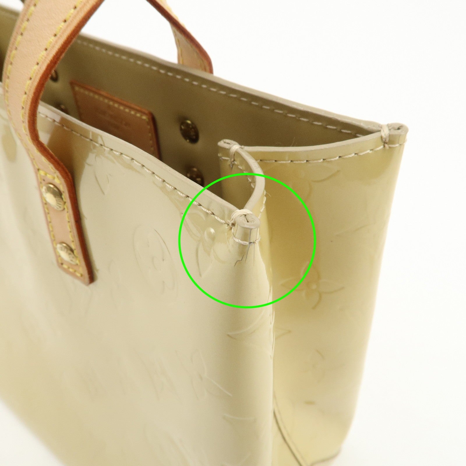 Louis VuittonTote Hand Bag - Beige, Vernis Leather