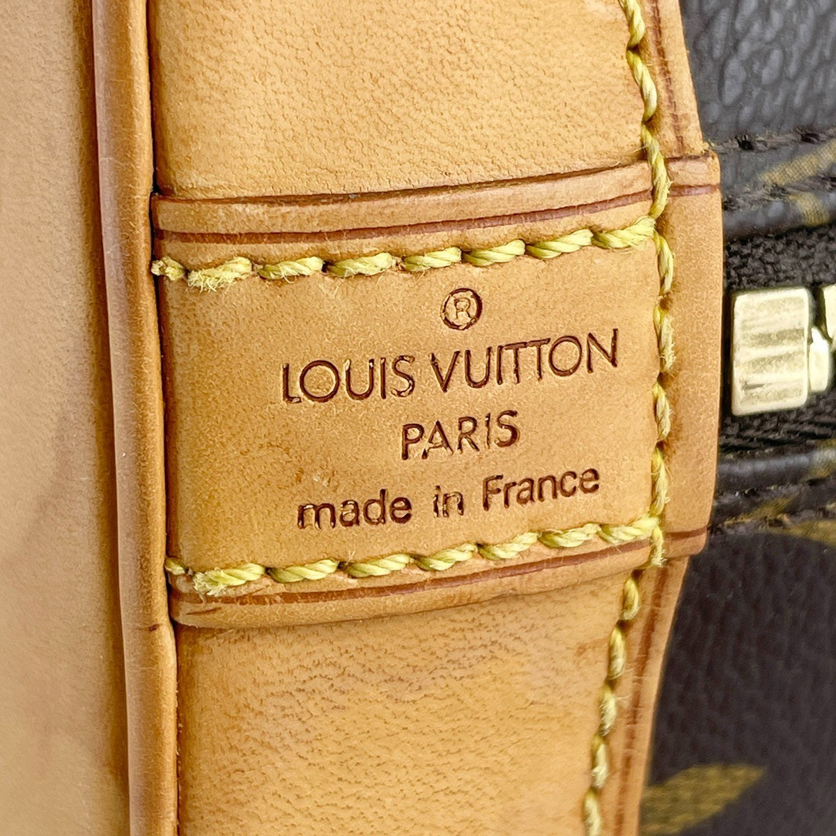 Louis Vuitton Alma Handbag - Brown, Coated Canvas- מגיע עם רצועה, מנעול ומפתח