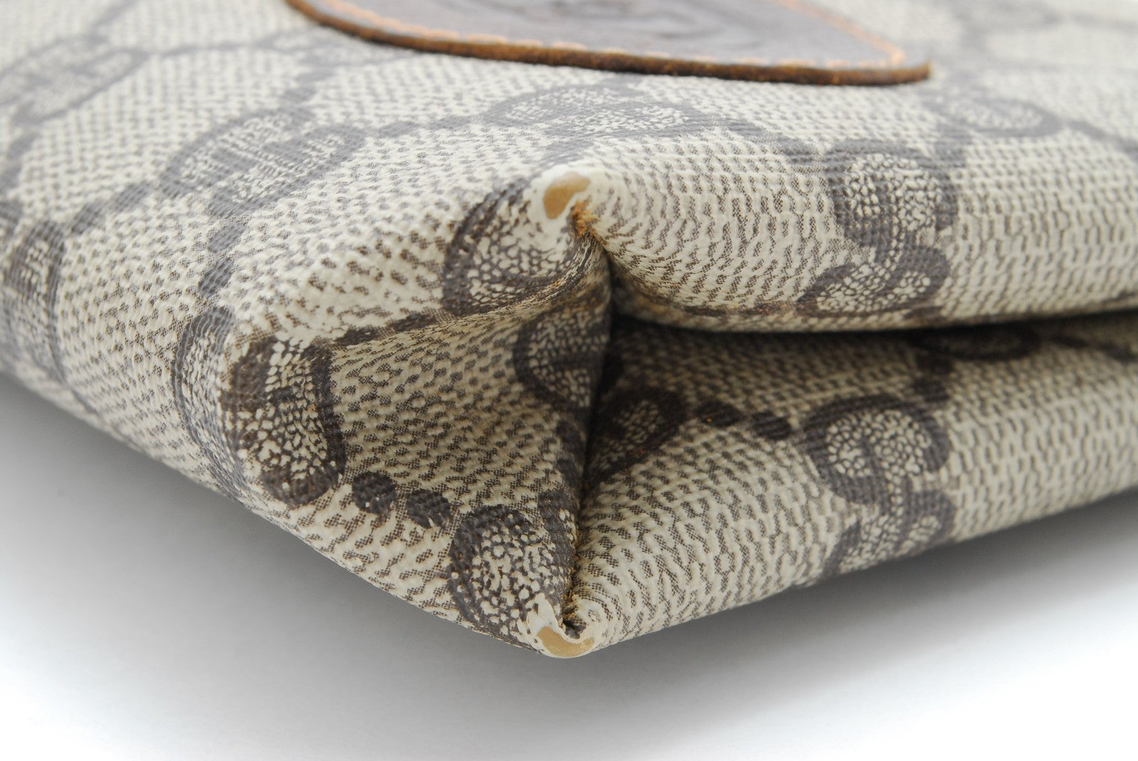 Gucci GG Supreme Clutch Bag - Brown, PVC Leather