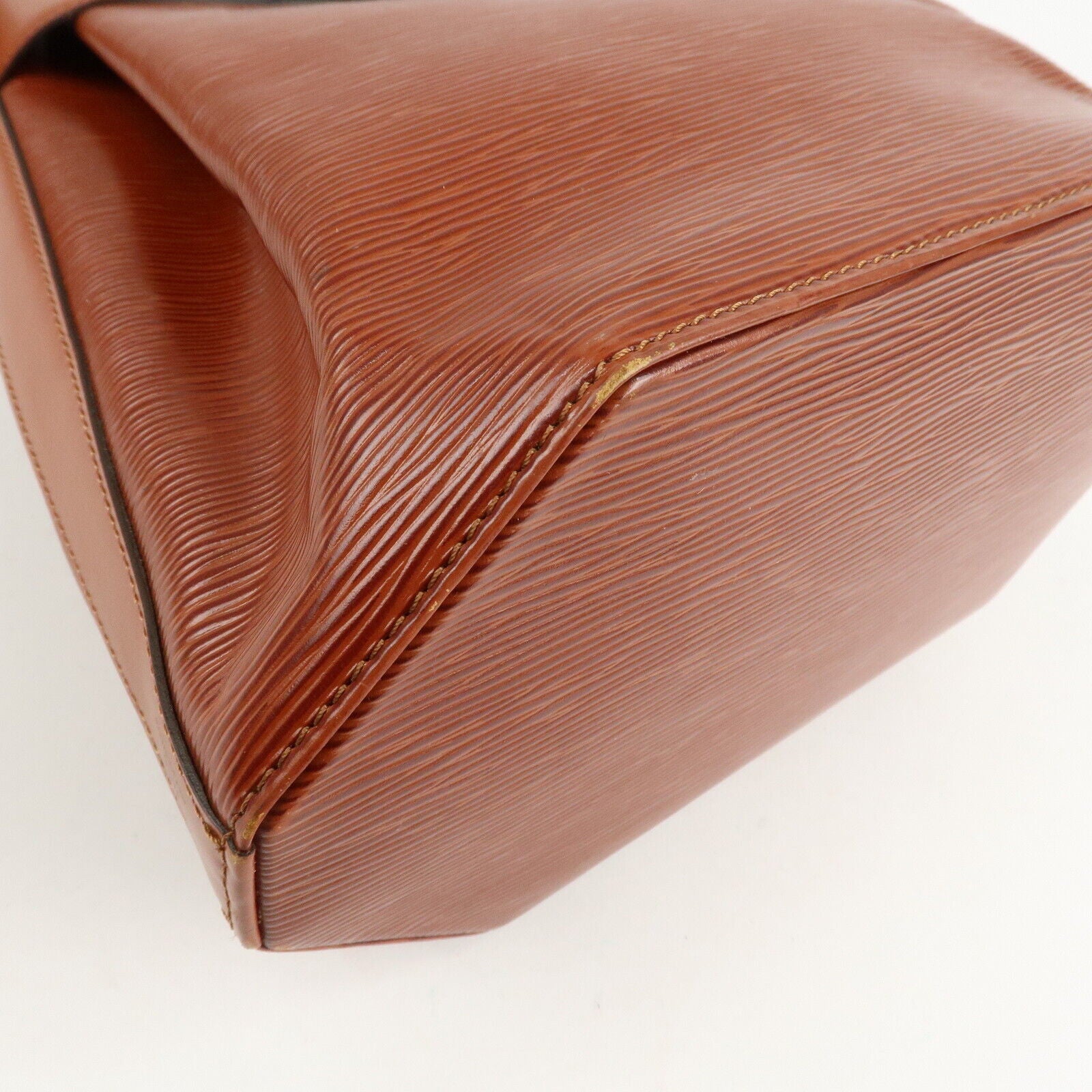Louis Vuitton Bucket Bag - Kenya Brown, Epi Leather