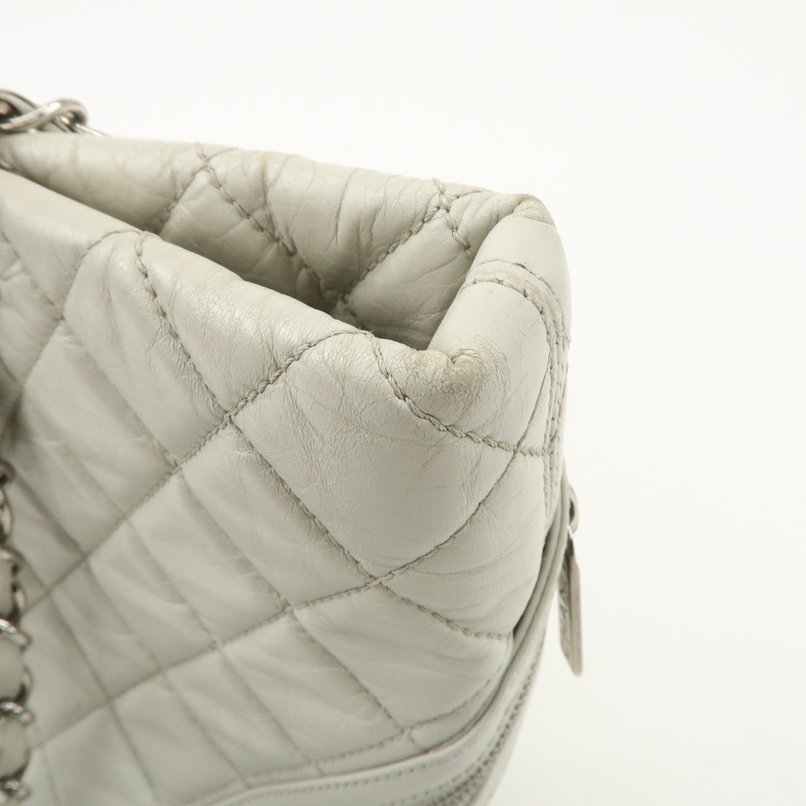 Chanel A34318 Shoulder Bag - Ivory, Leather