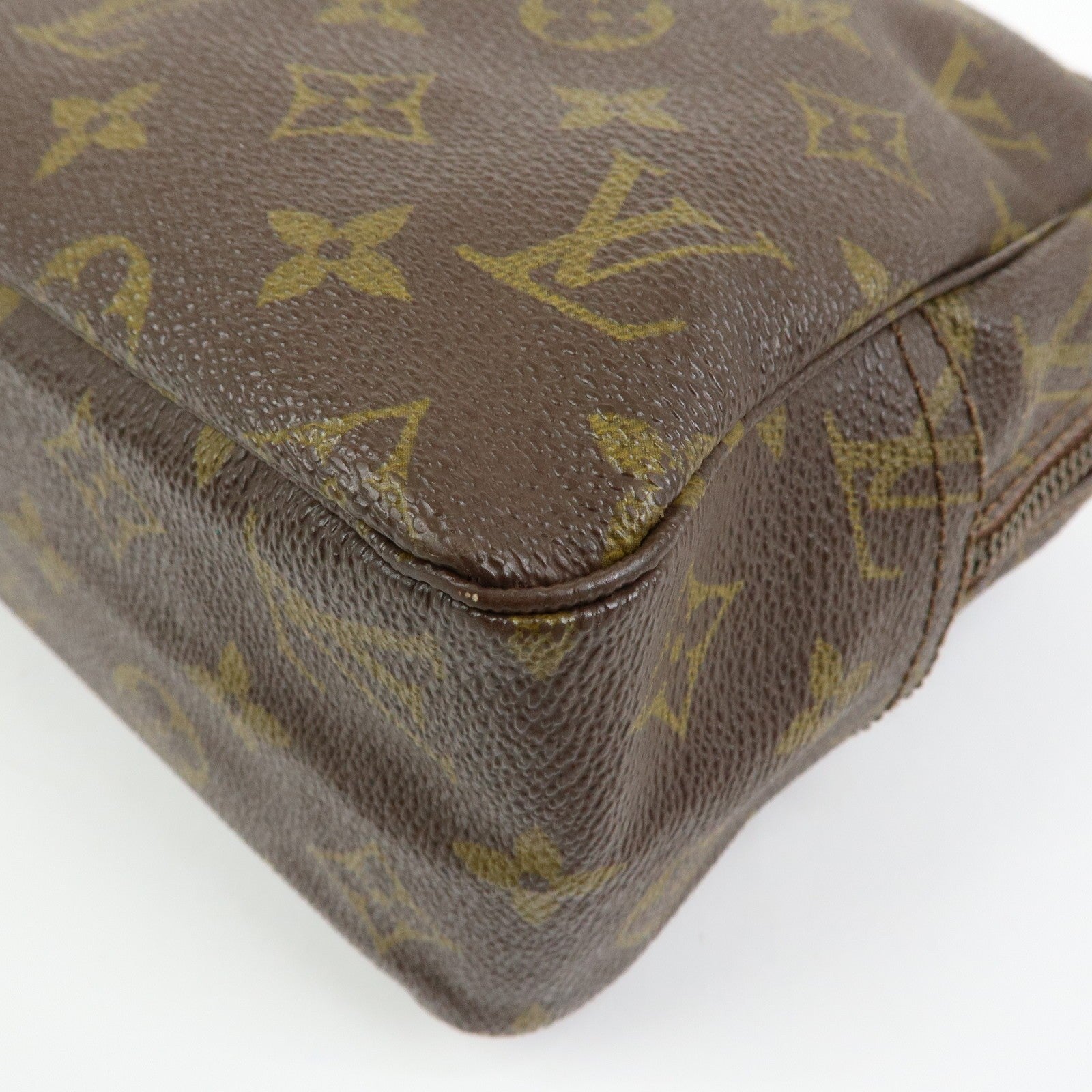 Louis Vuitton Trousse Toilette 28 Monogram Clutch - Brown, Leather