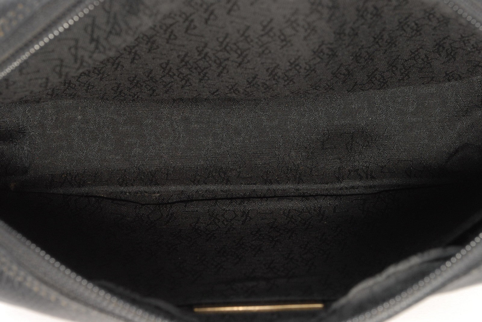 Saint Laurent Yves Vintage Shoulder Bag - Black, Leather