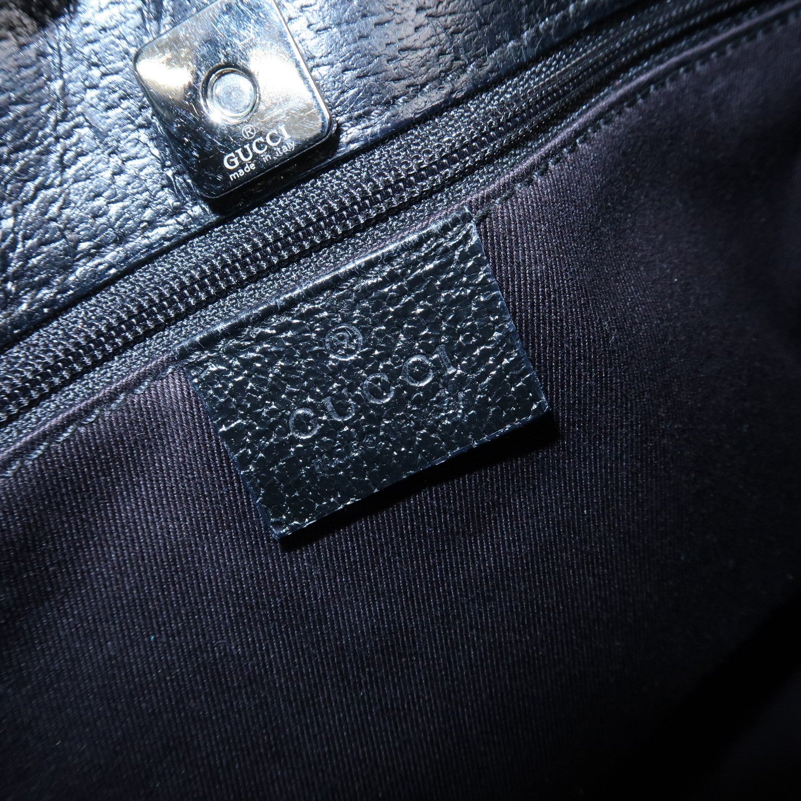 Gucci 113012 Shoulder Bag - Black, GG Canvas, Leather