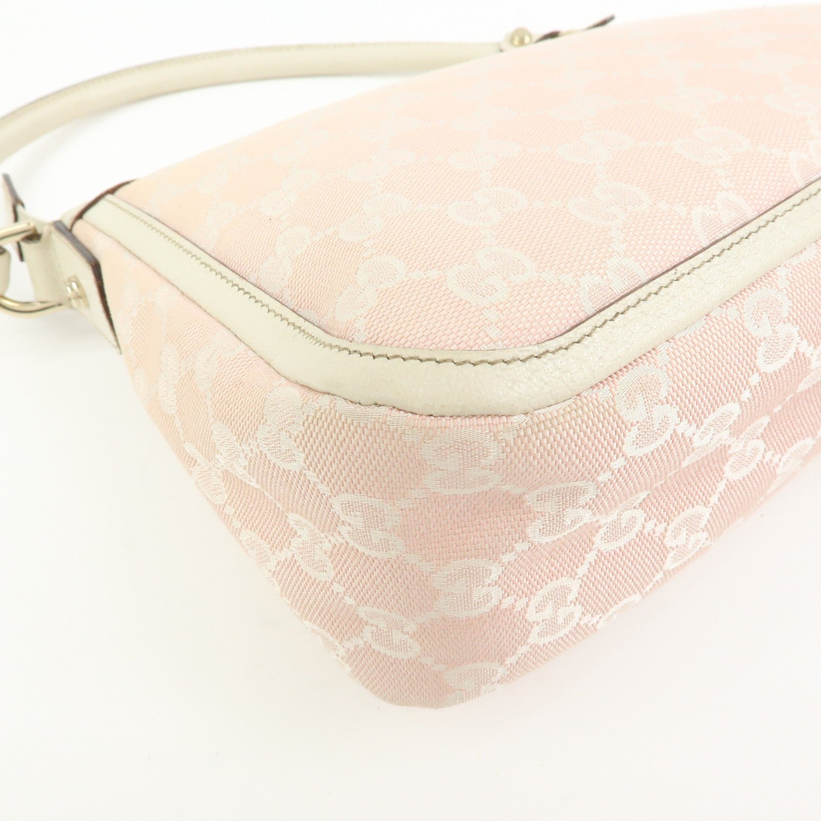 Gucci GG Canvas Shoulder Bag - Pink White, Canvas
