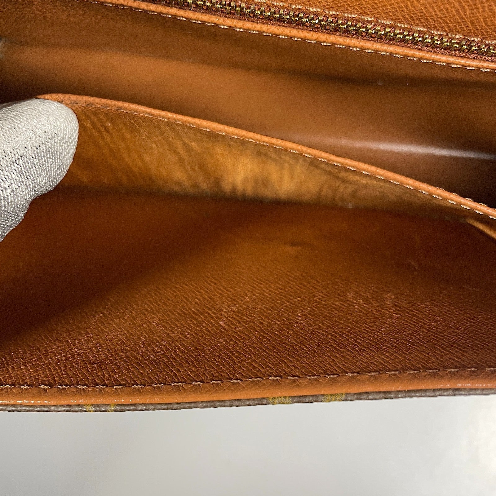 Louis Vuitton Pochette Dam GM Monogram Clutch Bag - Brown, PVC