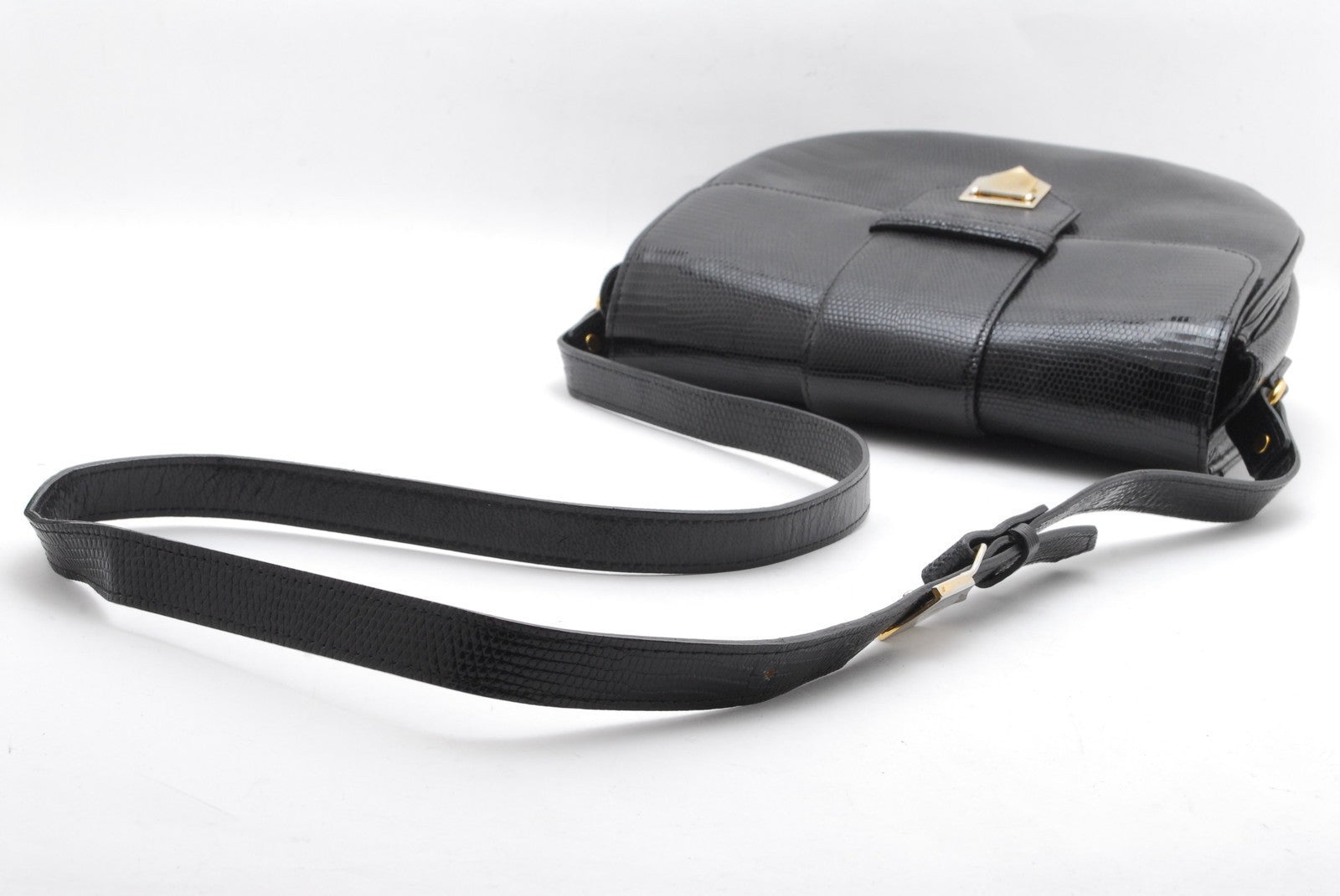 Saint Laurent Cassandra Shoulder Bag - Black, Leather