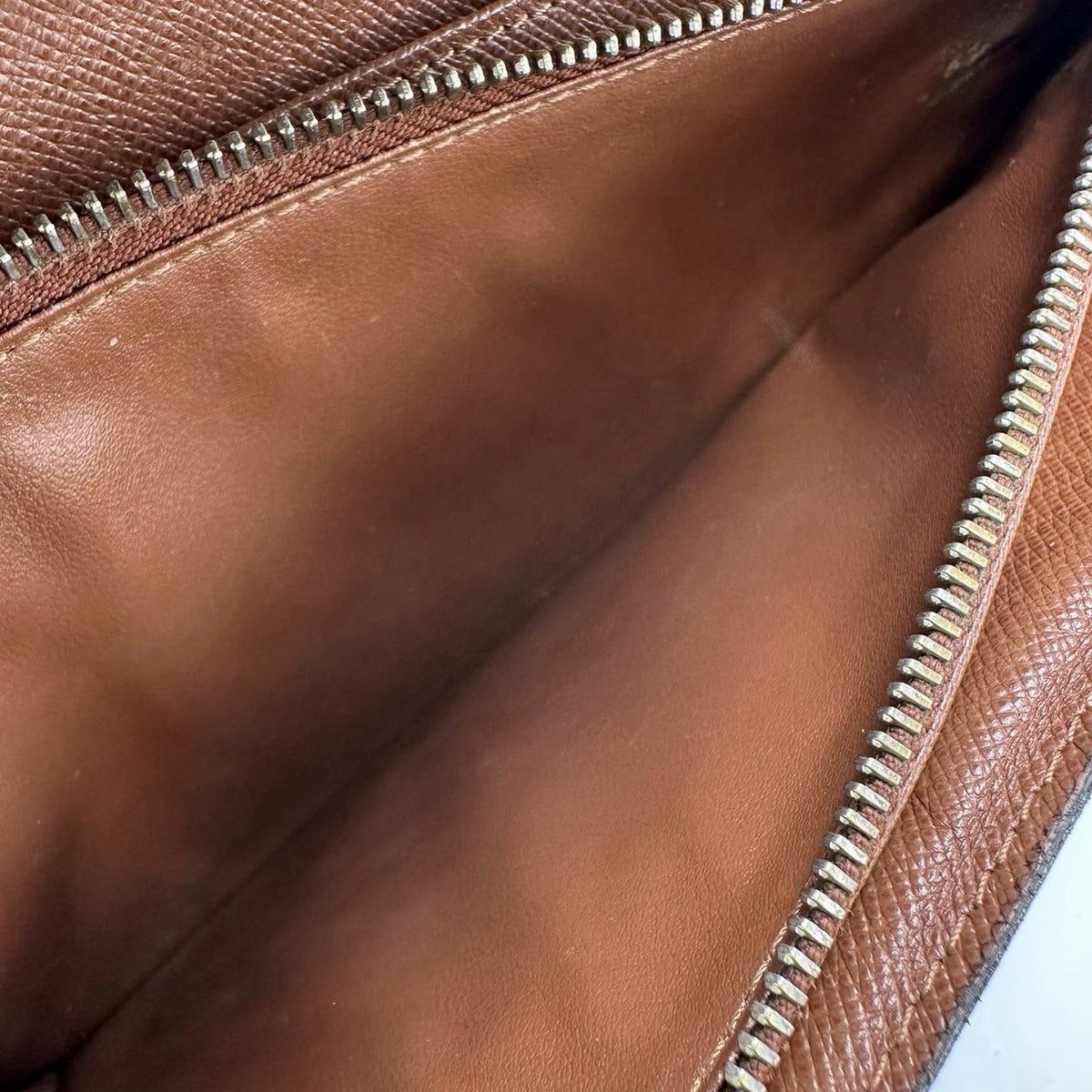 Louis Vuitton Portefeuille Sarah Wallet - Brown, Leather