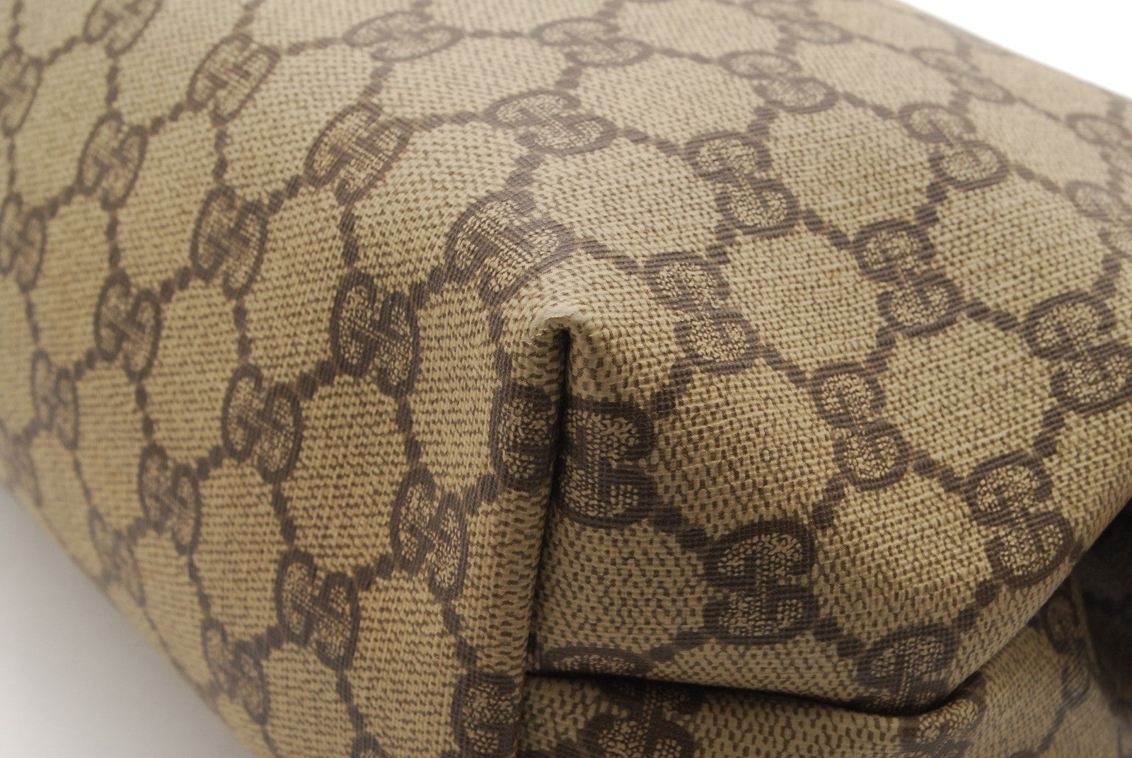 Gucci Pouch Clutch Bag - Brown, Leather