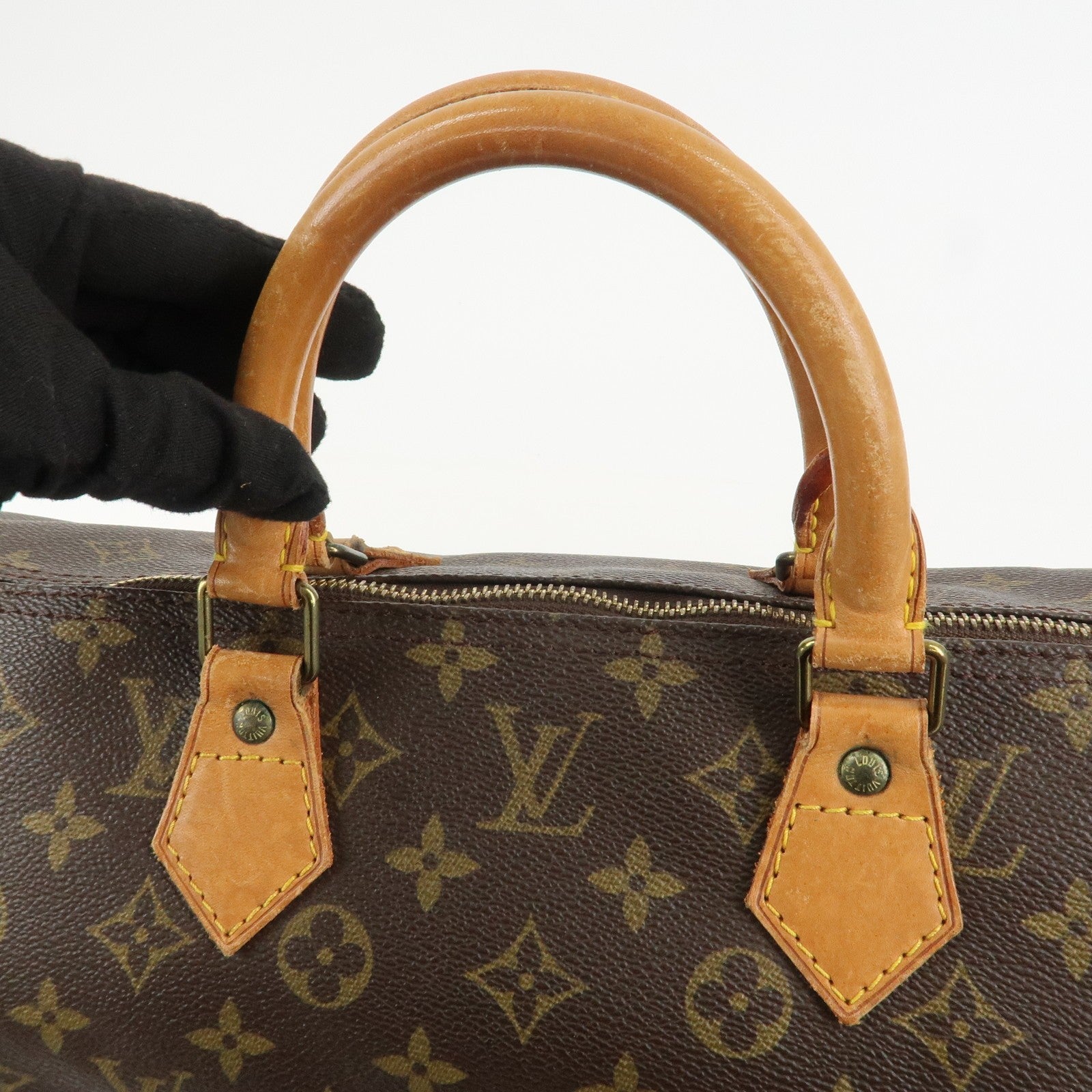 Louis Vuitton Monogram Speedy 40 Hand Bag - Brown, Monogram Canvas