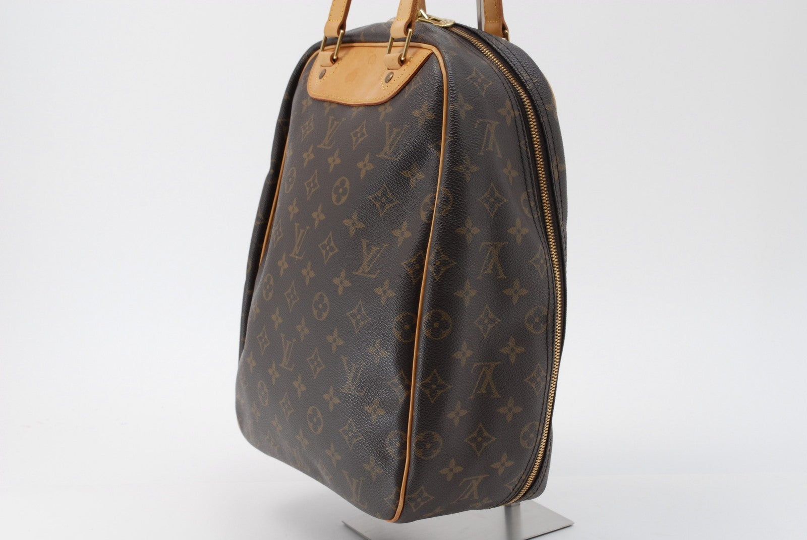 Louis Vuitton Excursion Monogram Hand Bag - Brown, Leather