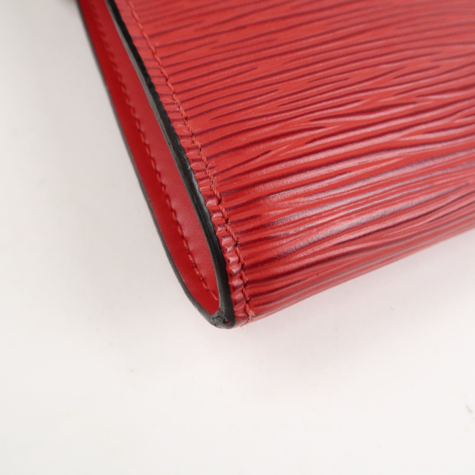 Louis Vuitton Epi Pochette Accessoires Pouch - Castilian Red, Epi Leather