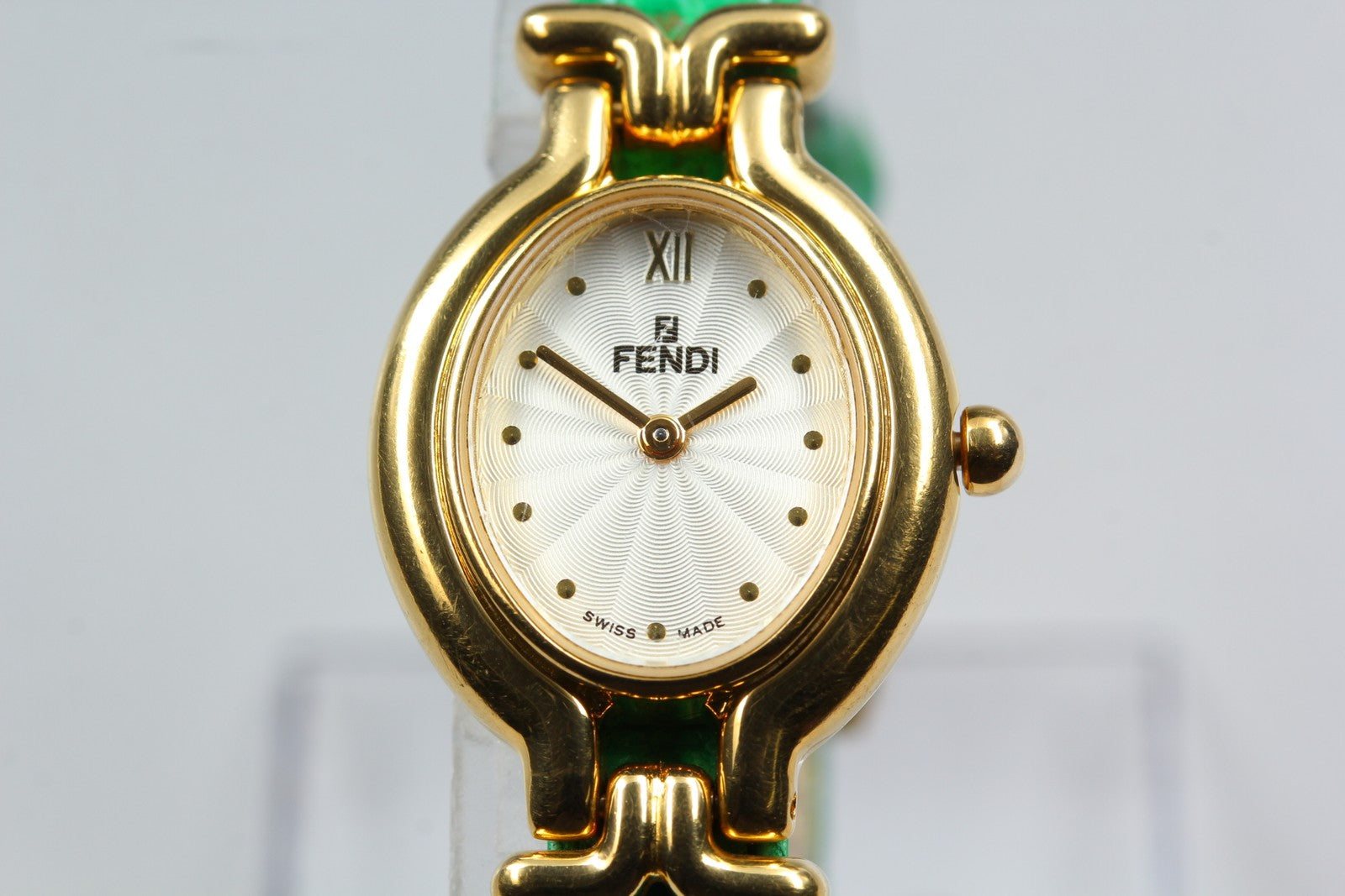 FENDI Change Belt Wristwatch - Gold, Leather