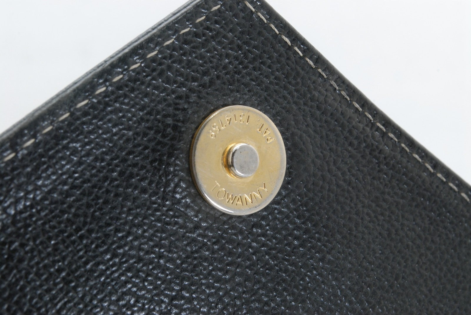 Saint Laurent Yves Saint Laurent Clutch Bag - Black, Leather
