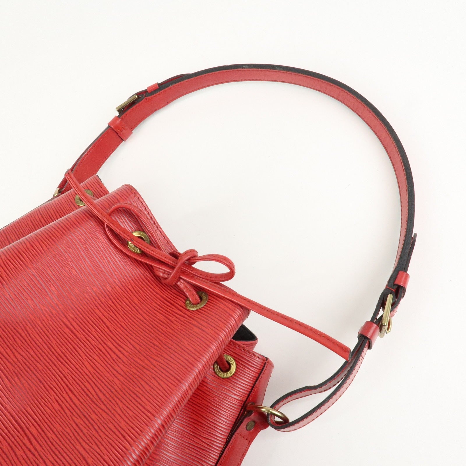 Louis Vuitton Epi Petit Noe Shoulder Bag - Castilian Red, Epi Leather