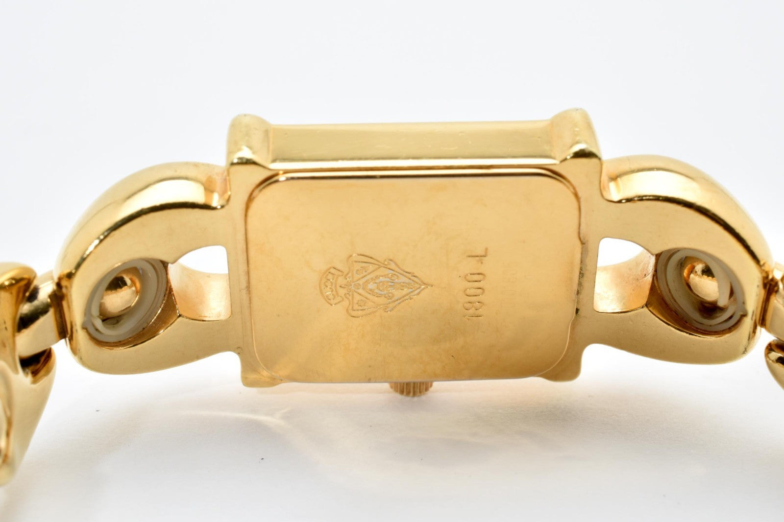 Gucci 1800L Wristwatch - Gold, Stainless Steel