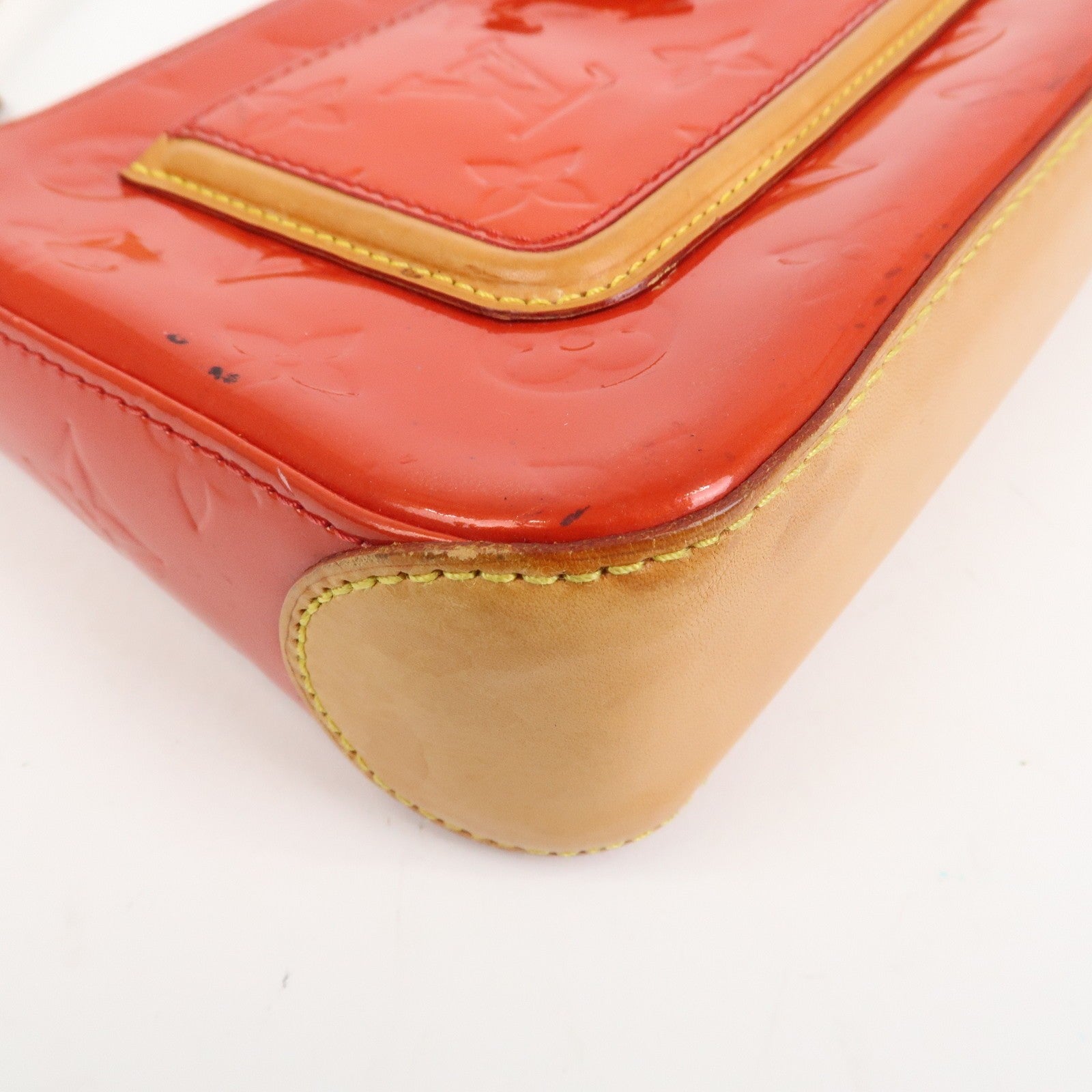Louis Vuitton Monogram Vernis Mallory Square Shoulder Bag - Rouge, Vernis Leather