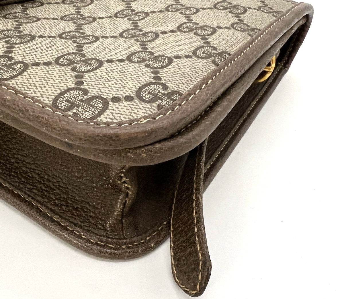 Gucci GG Supreme Crossbody Shoulder Bag - Brown, PVC Leather