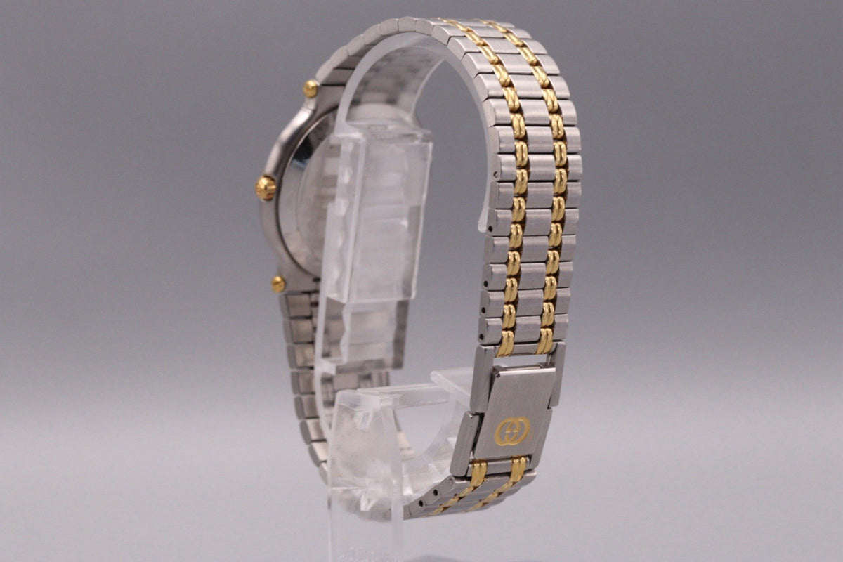 Gucci 9000M Wristwatch - Gold, Silver, Stainless Steel