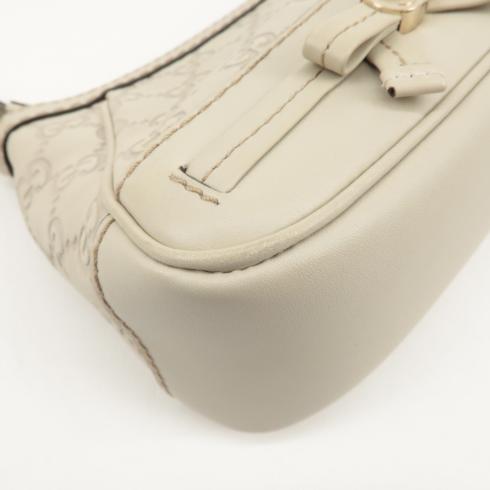 Gucci Hand Bag - Ivory, Leather