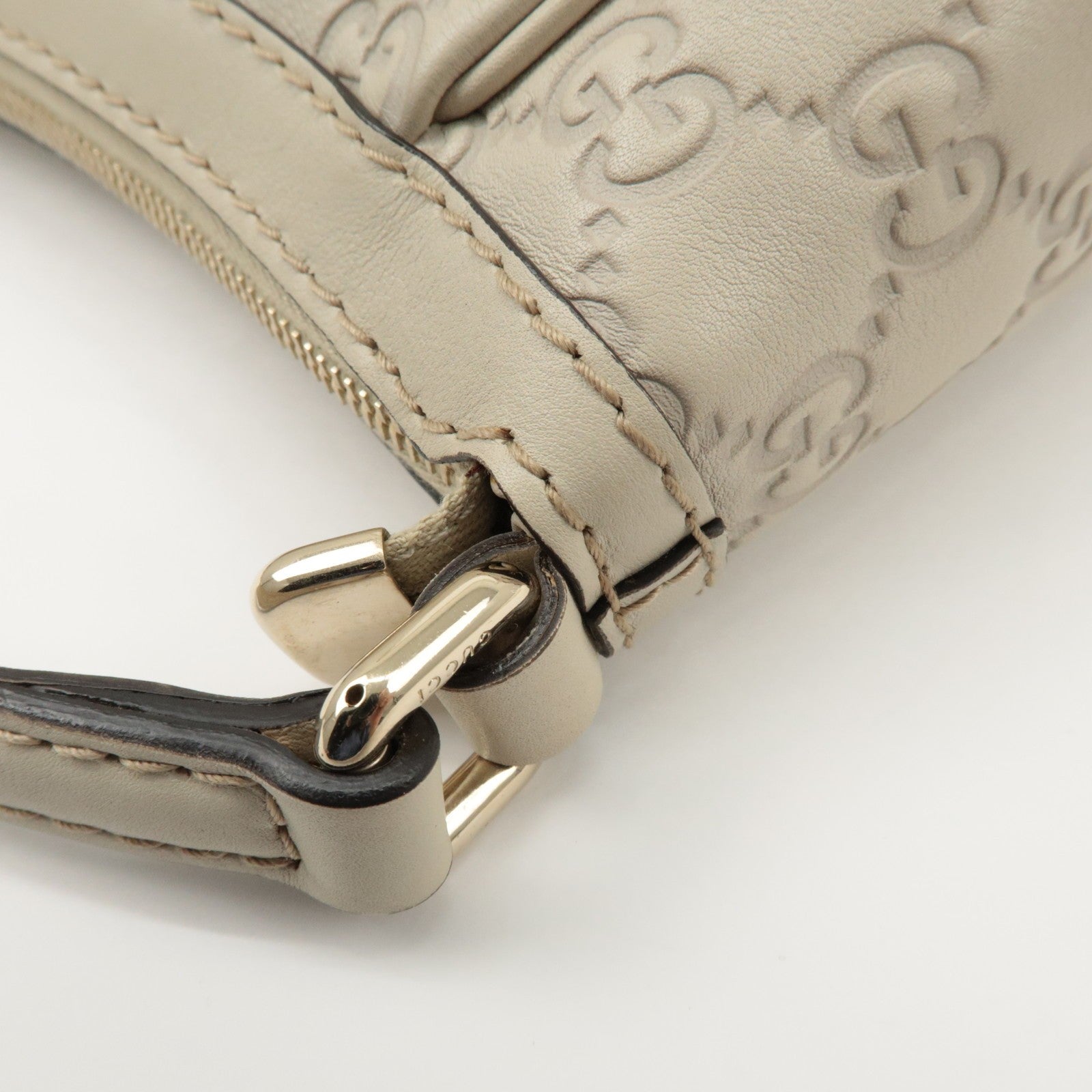 Gucci Hand Bag - Ivory, Leather