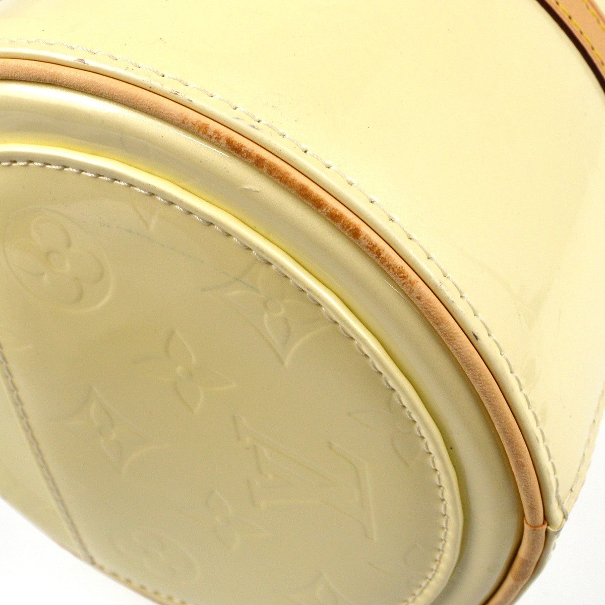 Louis Vuitton Bedford Handbag - White, Patent Leather
