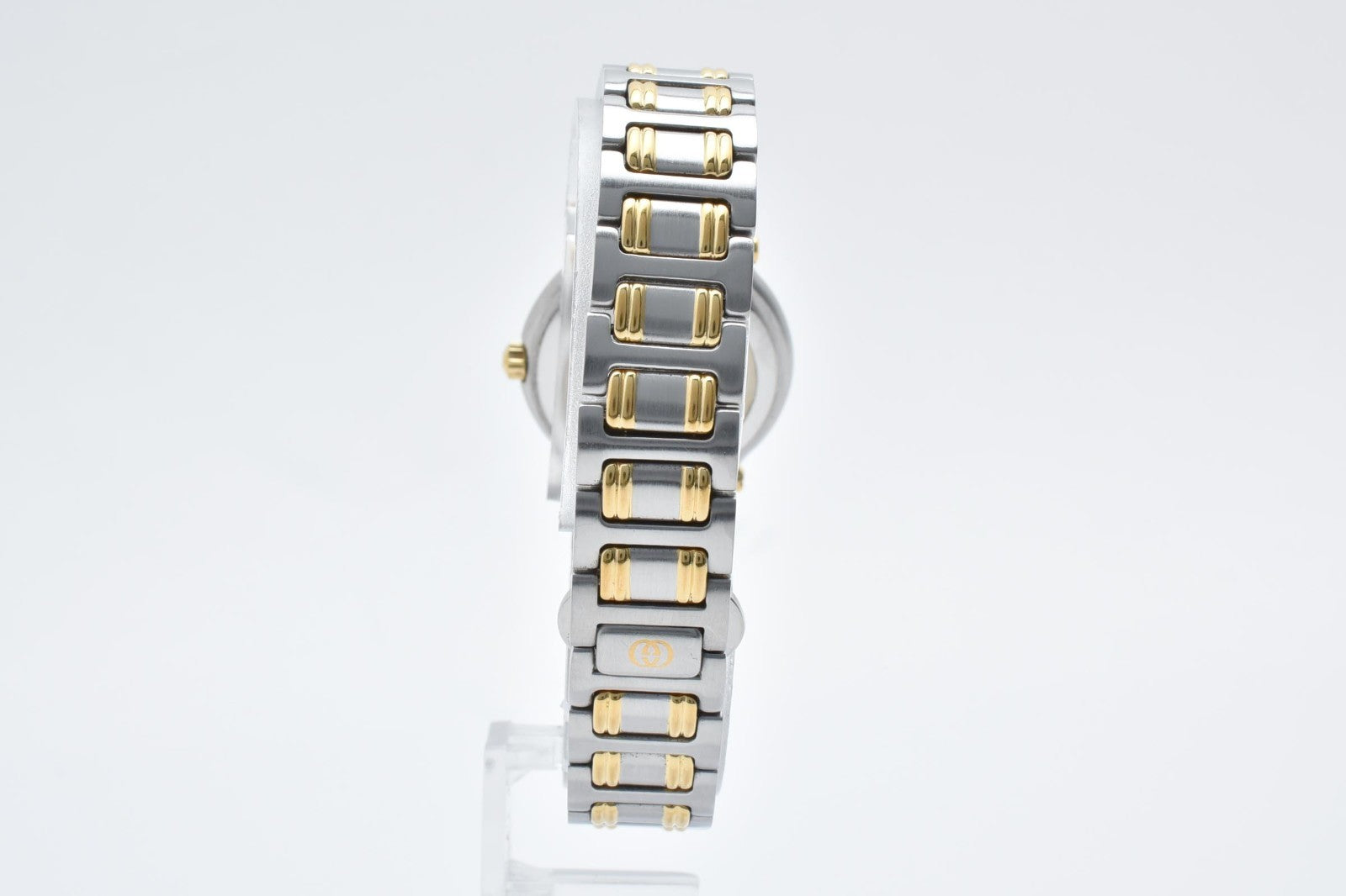 Gucci 9000L Wristwatch - Ivory, Stainless Steel