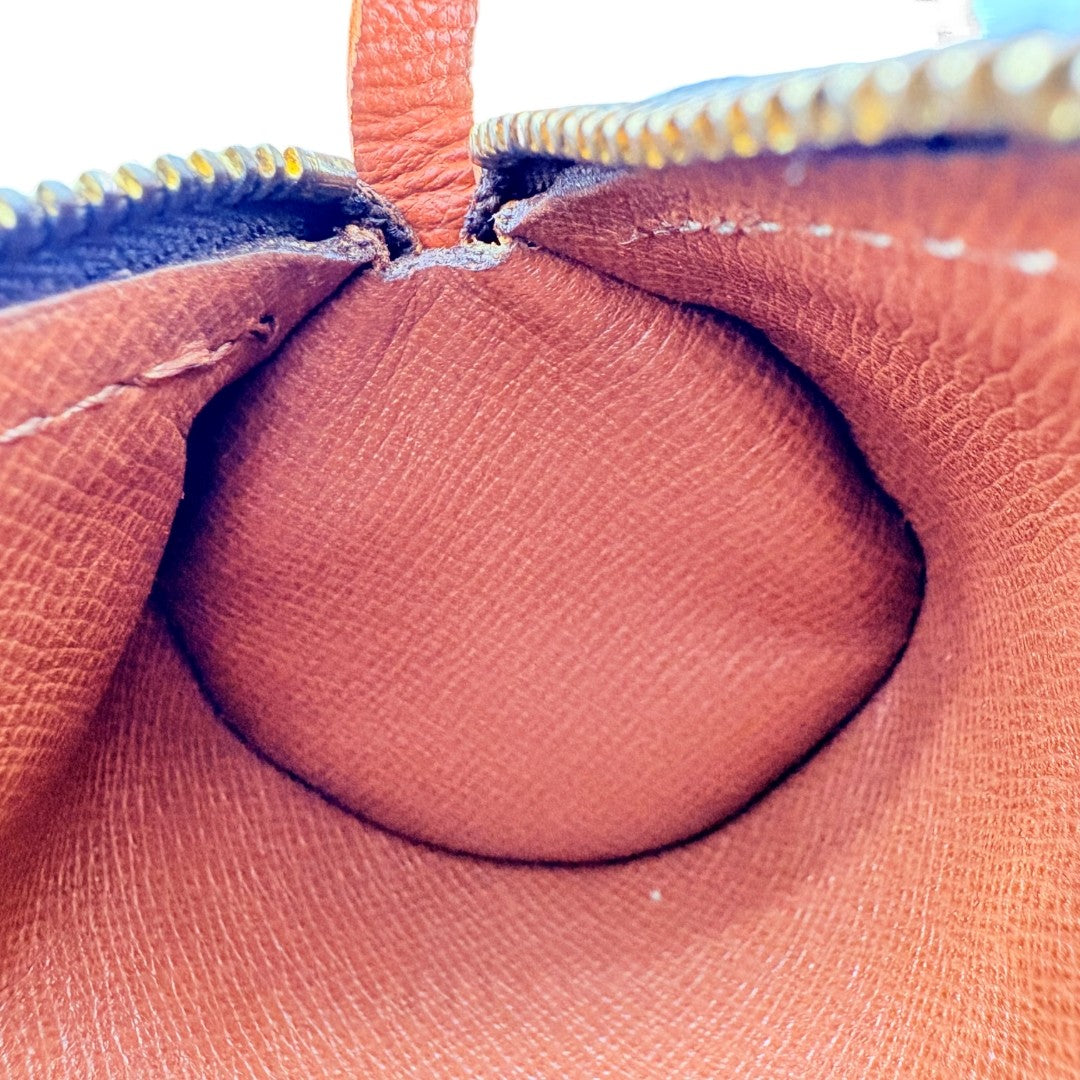 Louis Vuitton Papillon Pouch - Monogram, Canvas