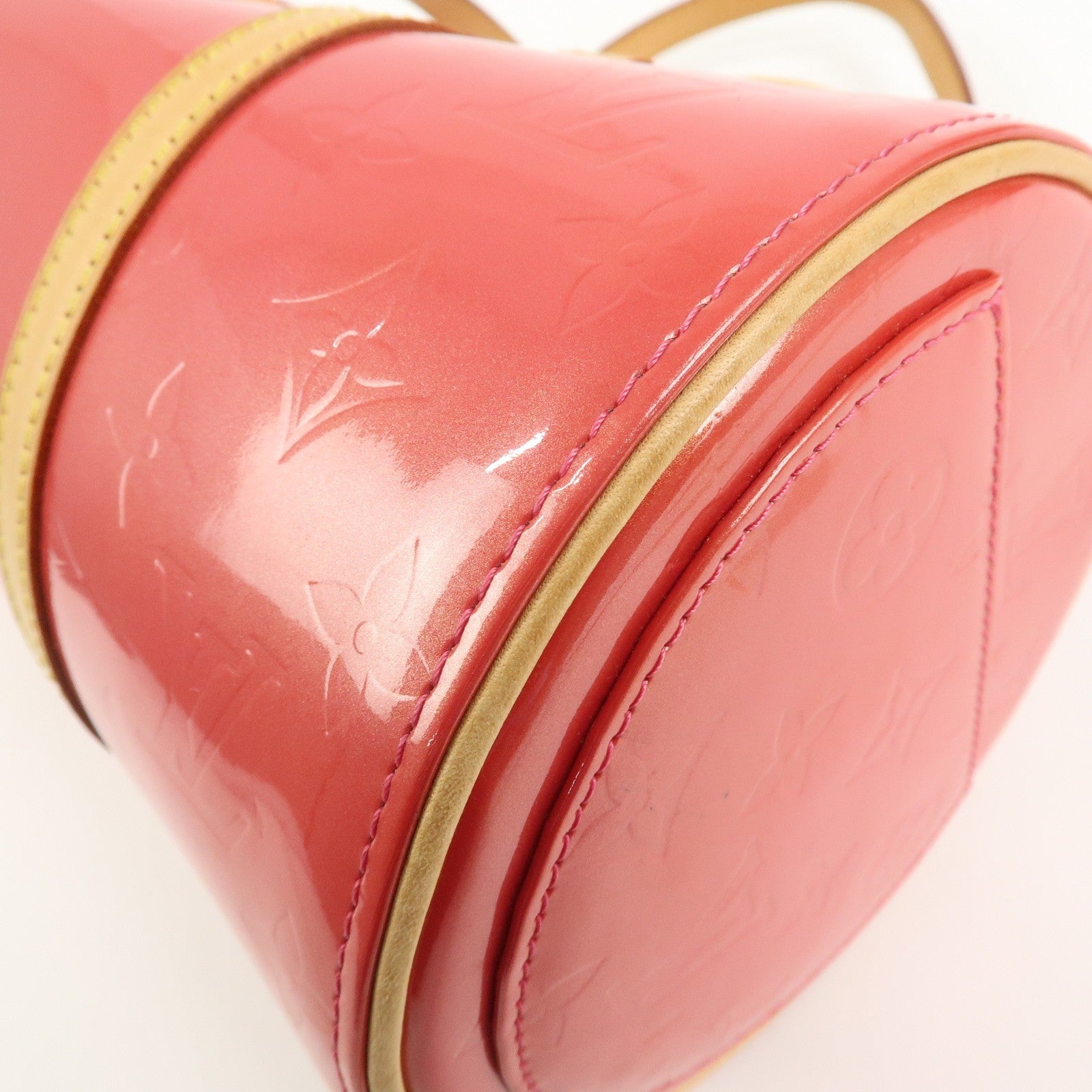 Louis Vuitton M9133F Hand Bag - Framboise, Vernis Leather