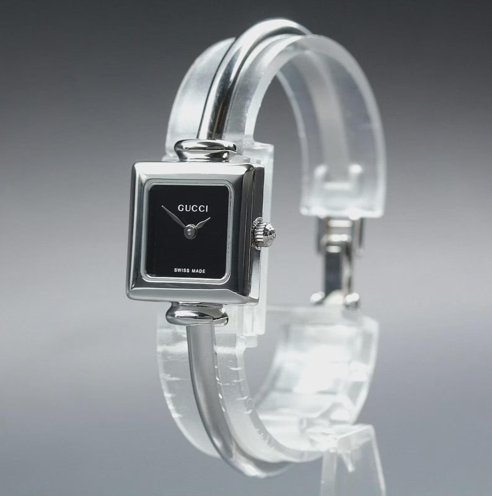 Gucci 1900L Watch - Black and Silver, Stainless Steel