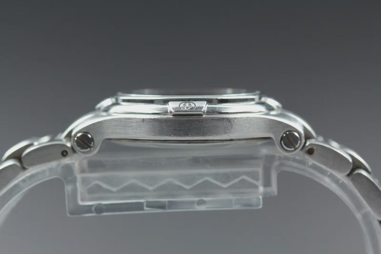 Gucci 9040L Wristwatch - Black, Stainless Steel