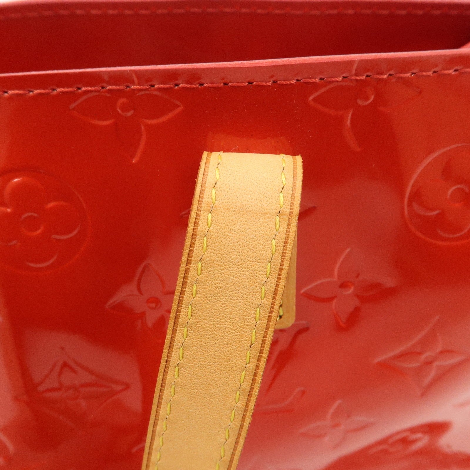 Louis Vuitton Handbag - Rouge, Vernis Leather