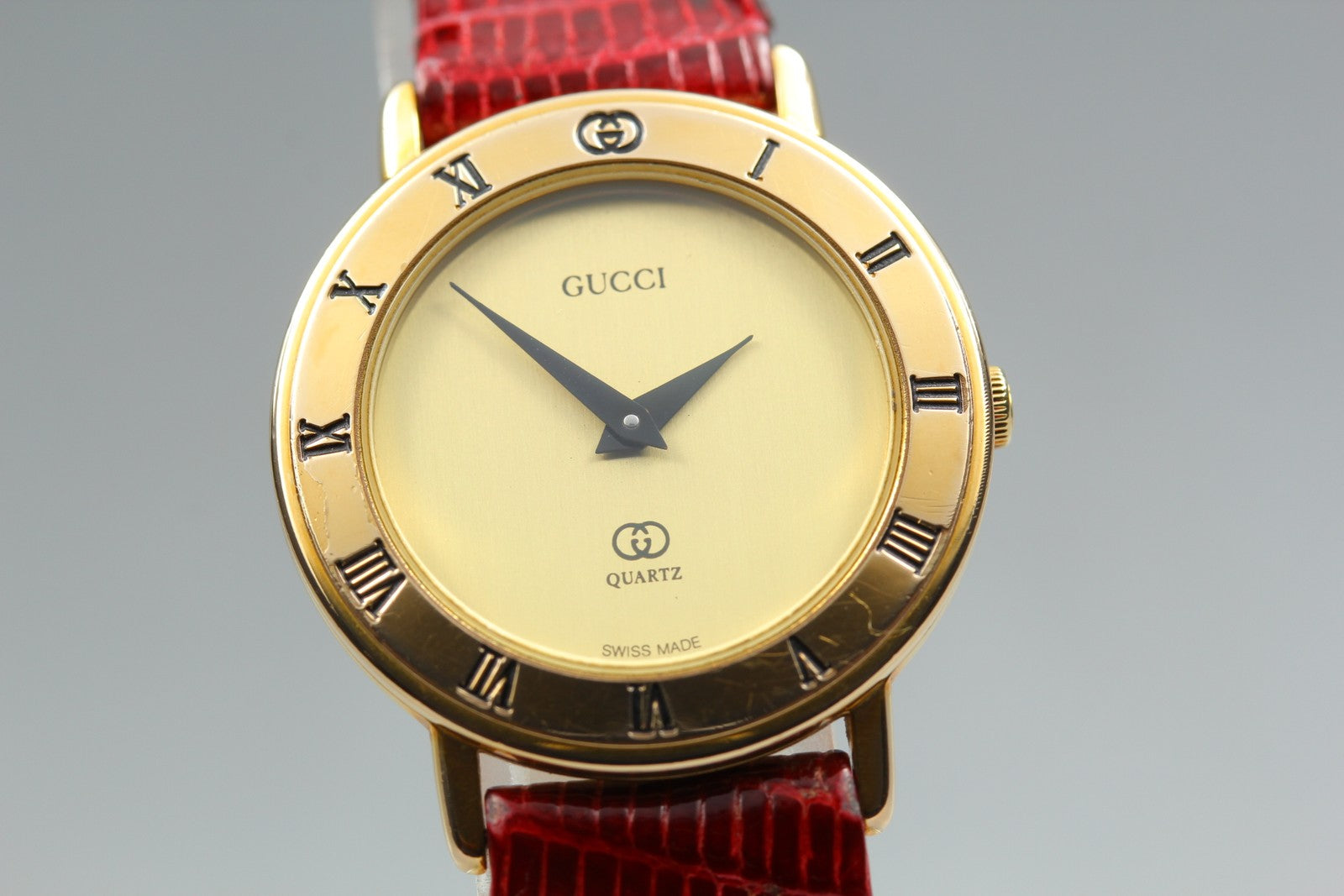 Gucci 3001L Watch - Gold, Stainless Steel